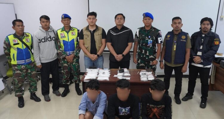 ef2e3f93-a6c1-4be9-8f1b-56f896178827