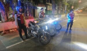 f32aff14-9a0e-44bb-b56f-fc7fcccfd282